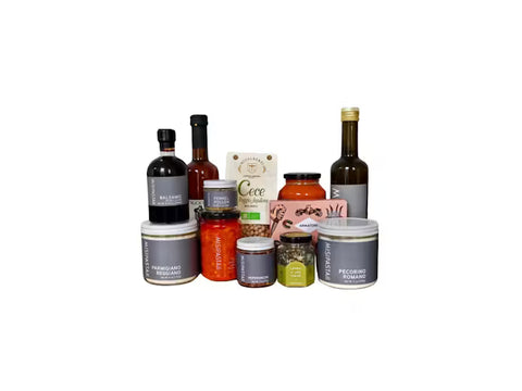 MISIPASTA Pantry on a white bakcgorund